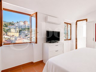 Bilocale in Vendita a Sanremo, 130'000&euro;, 50 m², arredato