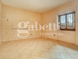 Trilocale in Vendita a Mugnano di Napoli, 139'000&euro;, 90 m²