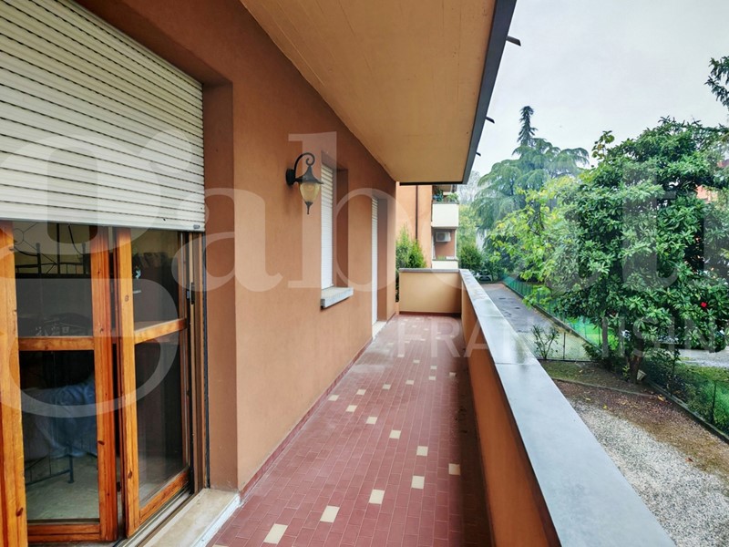 Appartamento in Vendita a Calderara di Reno, 240'000&euro;, 120 m², con Box