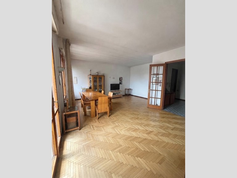 Appartamento in Vendita a Rovigo, 168'000&euro;, 168 m²