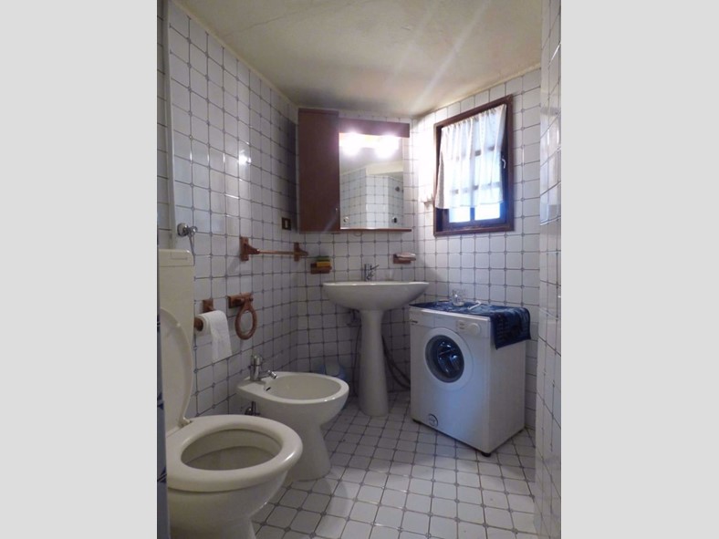 Bilocale in Affitto a Envie, 350&euro;, 46 m², arredato