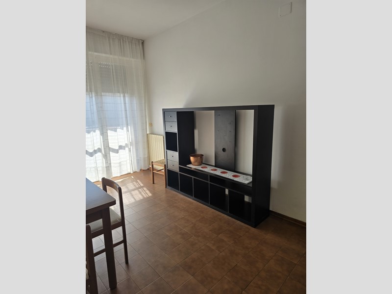 Bilocale in Vendita a Luni, zona Luni Mare, 100'000&euro;, 45 m²