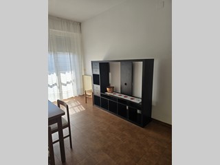 Bilocale in Vendita a Luni, zona Luni Mare, 100'000&euro;, 45 m²