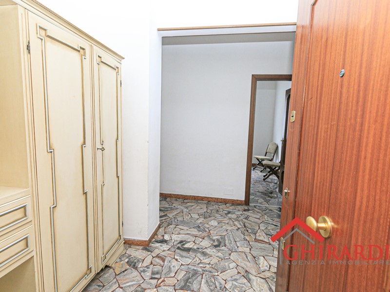 Appartamento in Affitto a Genova, zona Sestri Ponente, 1'000&euro;, 124 m², arredato