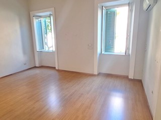 Quadrilocale in Vendita a Messina, 100'000&euro;, 101 m²