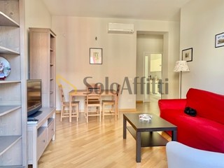 Trilocale in Affitto a Bari, zona Murat, 1'180&euro;, 90 m², arredato