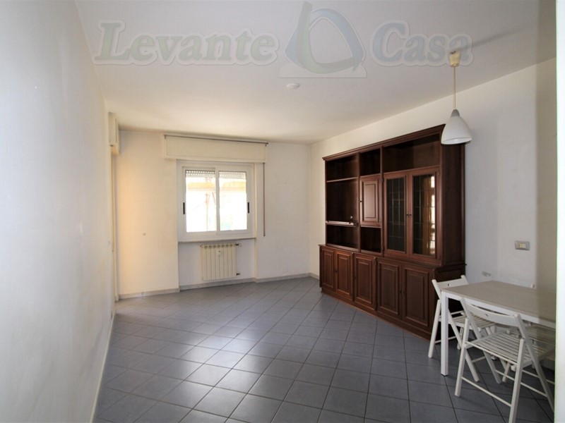 Bilocale in Affitto a Recco, zona San Rocco, 550&euro;, 60 m²