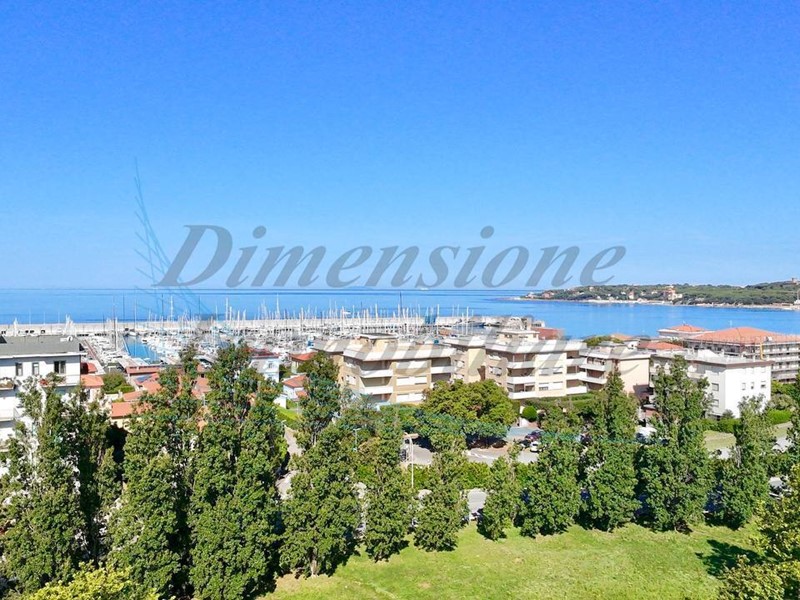 Appartamento in Vendita a Rosignano Marittimo, zona Rosignano Solvay, 179'000&euro;, 100 m², con Box