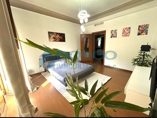 Trilocale in Vendita a Vezzano Ligure, zona Prati, 89'000&euro;, 80 m²