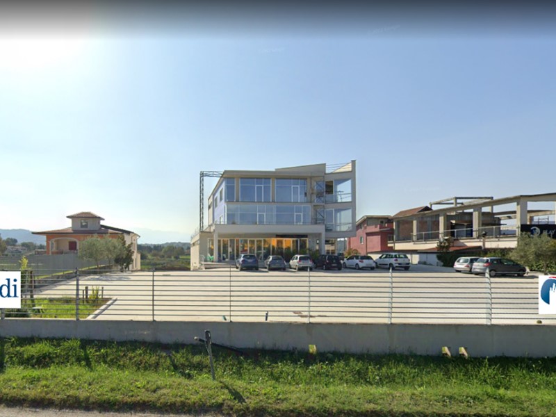 Monolocale in Affitto a Benevento, 700&euro;, 130 m²