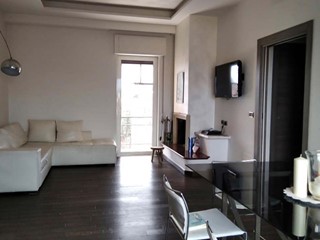 Quadrilocale in Vendita a Benevento, 390'000&euro;, 180 m², con Box