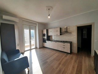 Trilocale in Vendita a Benevento, 70'000&euro;, 76 m²