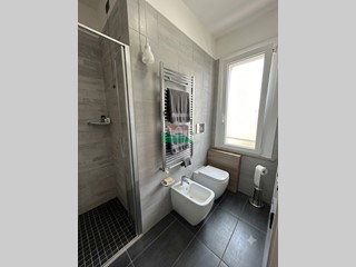 Appartamento in Vendita a Ravenna, 320'000&euro;, 140 m², arredato