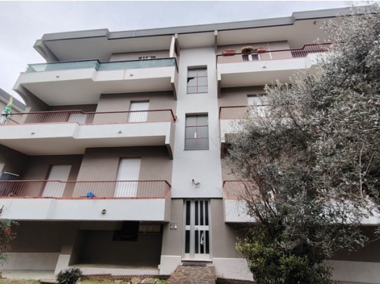 Appartamento in Vendita a Calcio, 53'475&euro;, 83 m², con Box
