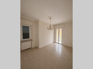 Quadrilocale in Vendita a Lucca, zona San Vito, 129'000&euro;, 80 m²