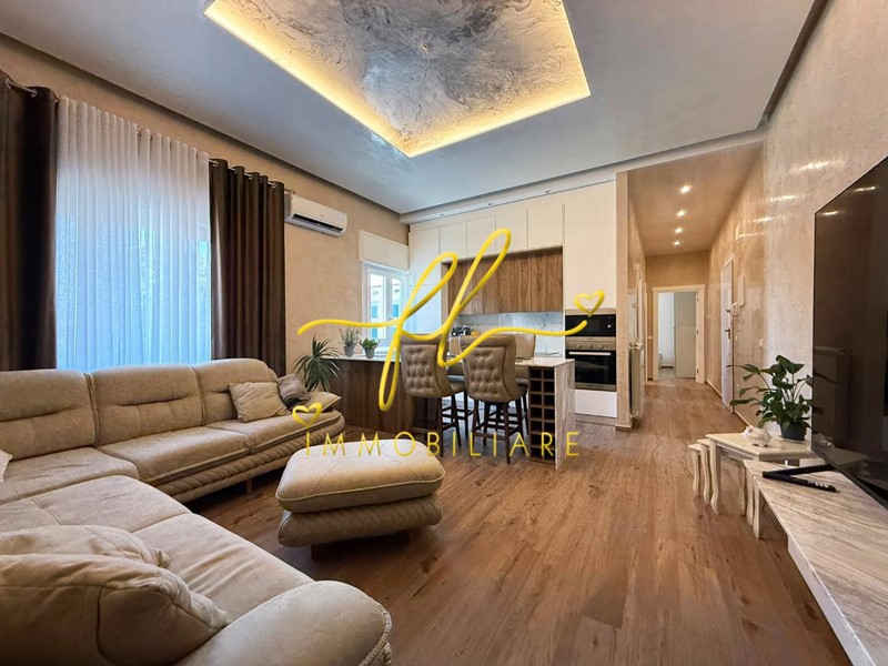 Trilocale in Vendita a Cecina, 210'000&euro;, 72 m²