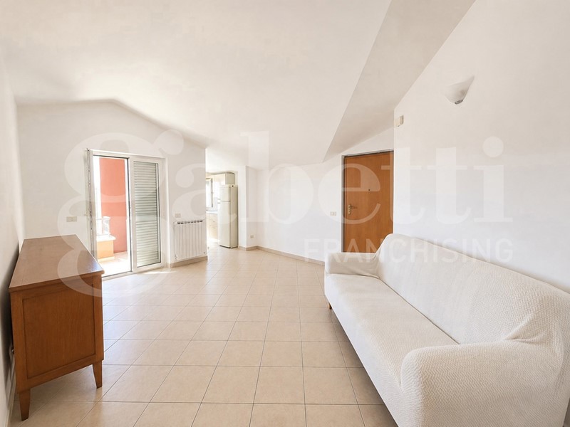 Trilocale in Vendita a Tortoreto, 140'000&euro;, 69 m²
