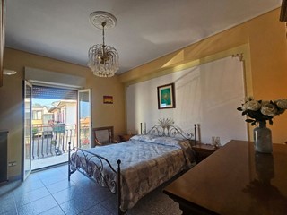 Appartamento in Vendita a Savoca, 155'000&euro;, 121 m²