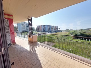Trilocale in Vendita a Alba Adriatica, 139'000&euro;, 73 m², arredato