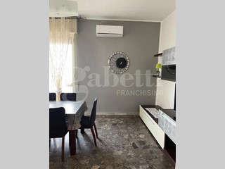 Trilocale in Vendita a Margherita di Savoia, 138'000&euro;, 86 m², arredato
