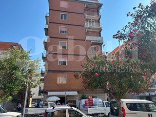 Trilocale in Vendita a Margherita di Savoia, 138'000&euro;, 86 m², arredato