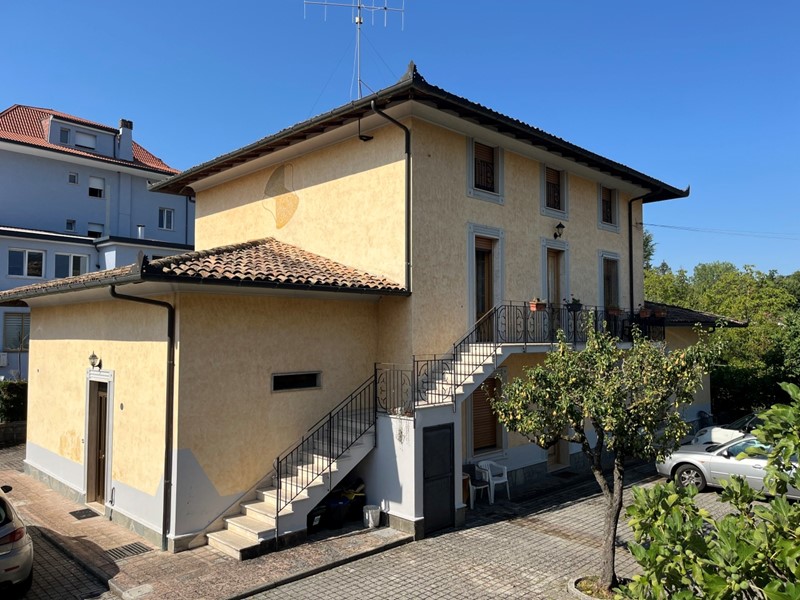 Appartamento in Vendita a Fiuggi, 78'000&euro;, 85 m²