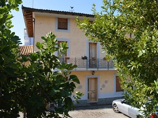 Appartamento in Vendita a Fiuggi, 69'000&euro;, 83 m²