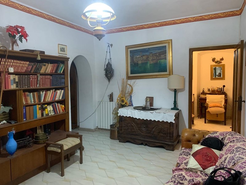 Appartamento in Vendita a Livorno, 137'000&euro;, 135 m²