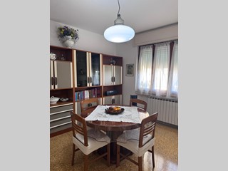 Trilocale in Vendita a Massa, 110'000&euro;, 55 m²