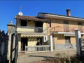Bilocale in Vendita a Scalenghe, 36'000&euro;, 67 m²