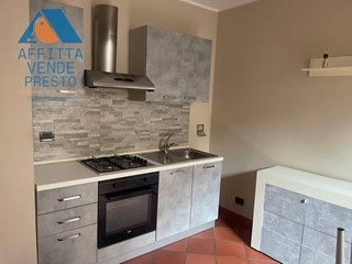 Bilocale in Affitto a Montanaro, 420&euro;, 65 m²