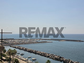 Appartamento in Vendita a Salerno, 539'000&euro;, 141 m²