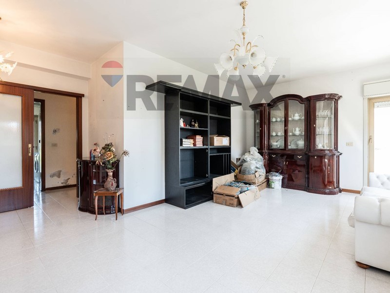 Appartamento in Vendita a Gravina di Catania, 155'000&euro;, 134 m²