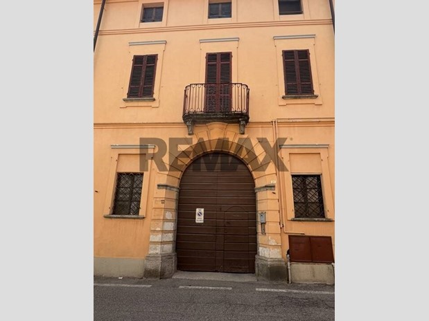 Quadrilocale in Vendita a Ghemme, 37'356&euro;, 182 m²