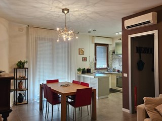 Trilocale in Vendita a Colli al Metauro, 148'000&euro;, 89 m²