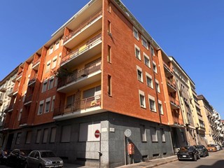 Bilocale in Vendita a Torino, 188'000&euro;, 58 m²