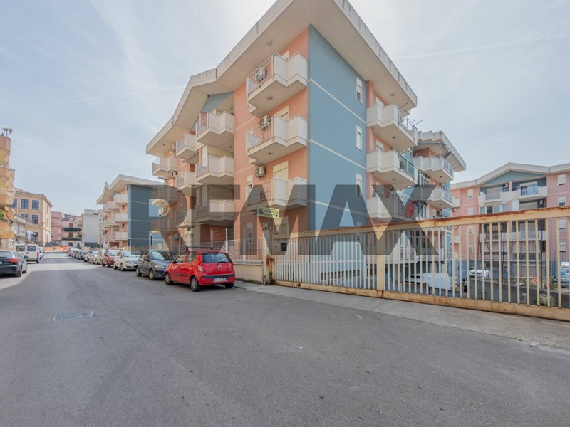 Appartamento in Vendita a Villabate, 225'000&euro;, 175 m²