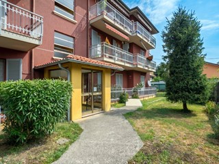 Trilocale in Vendita a Capriate San Gervasio, 145'000&euro;, 100 m²