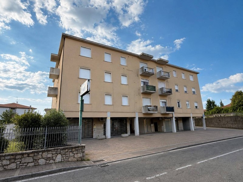 Bilocale in Vendita a Bonate Sotto, 78'000&euro;, 76 m²