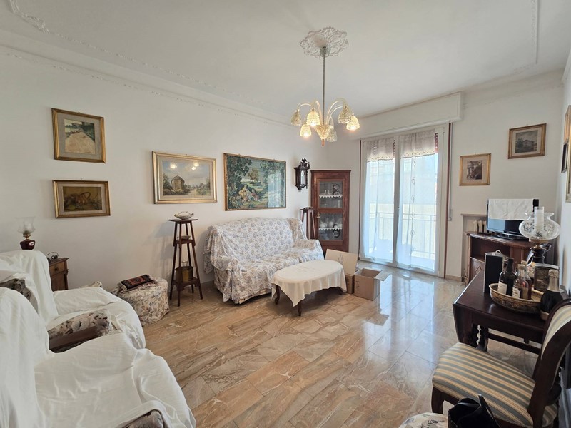 Appartamento in Affitto a Ferrara, 800&euro;, 114 m²