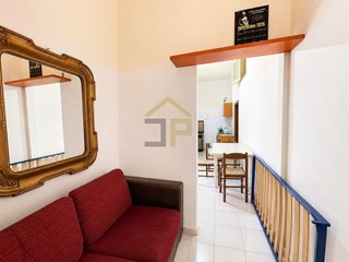 Trilocale in Vendita a Palermo, 75'000&euro;, 55 m²