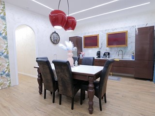 Trilocale in Vendita a Napoli, 199'000&euro;, 138 m²