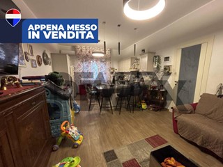 Appartamento in Vendita a Siracusa, 115'000&euro;, 100 m²