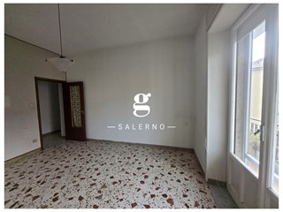 Appartamento in Vendita a Salerno, 390'000&euro;, 140 m²