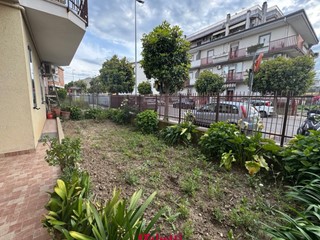 Trilocale in Vendita a San Salvo, 109'000&euro;, 105 m², con Box