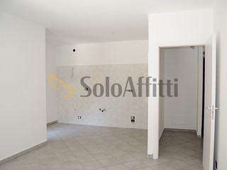 Bilocale in Affitto a Caselle Torinese, zona Via Vernone, 500&euro;, 65 m², con Box