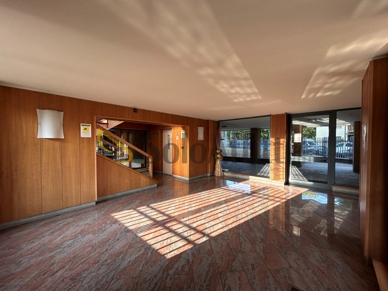Appartamento in Affitto a Torino, zona Regio Parco, 1'200&euro;, 130 m², arredato