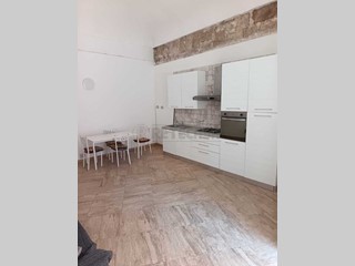 Trilocale in Vendita a Siracusa, 78'000&euro;, 77 m², arredato