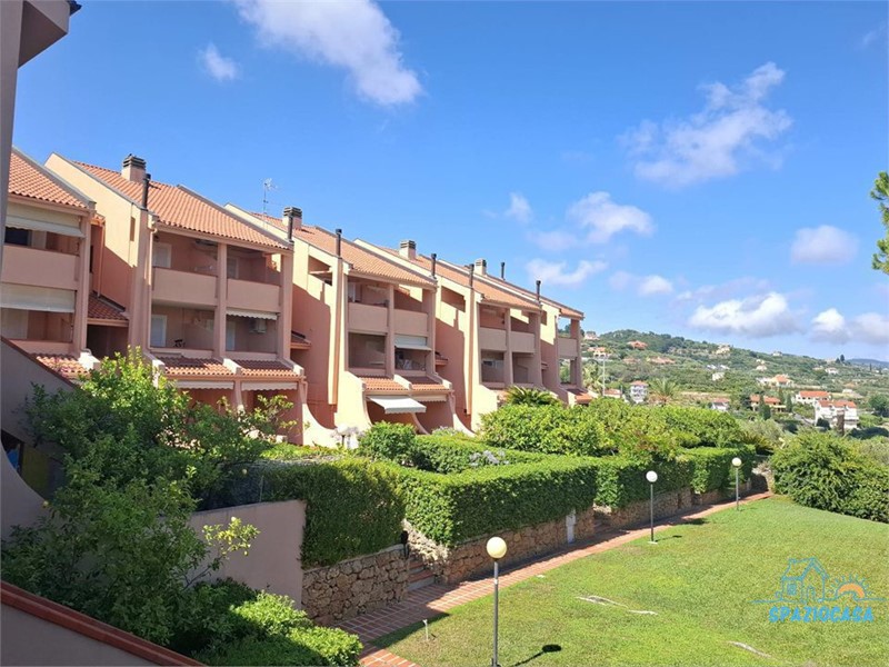 Trilocale in Vendita a Loano, 269'000&euro;, 80 m²