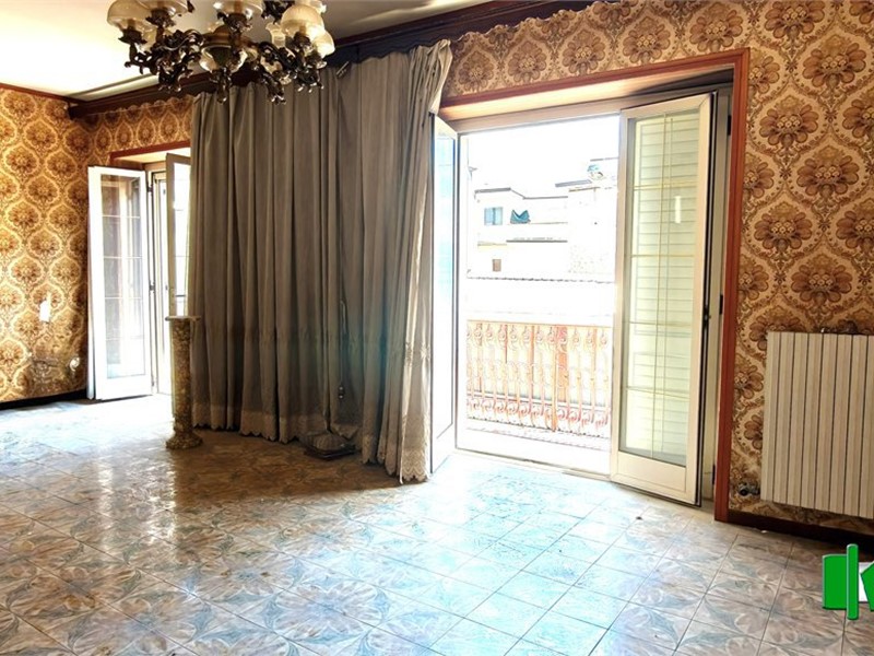 Trilocale in Vendita a Marcianise, 135'000&euro;, 185 m²